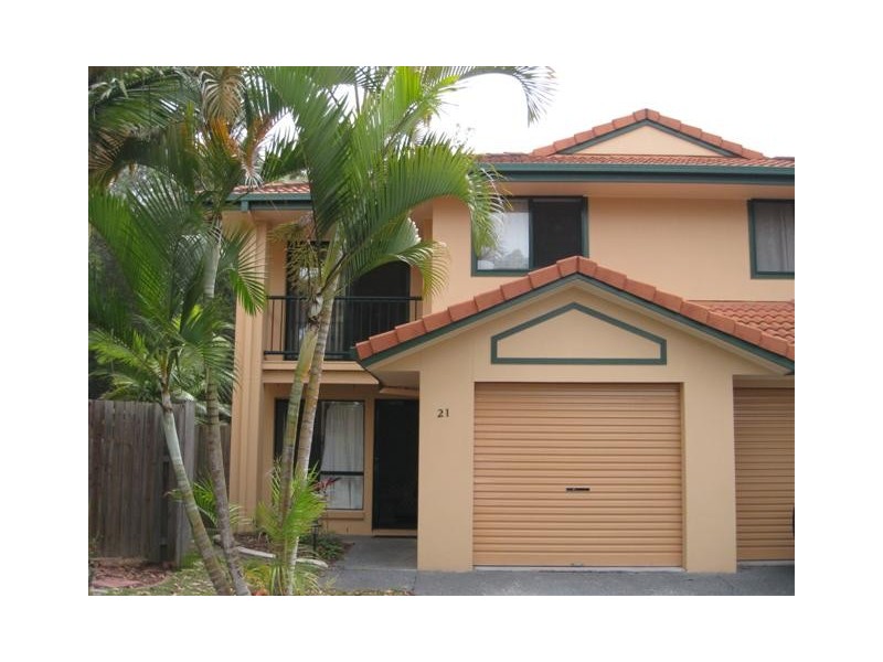 21/156 Greenacre Drive, Arundel QLD 4214