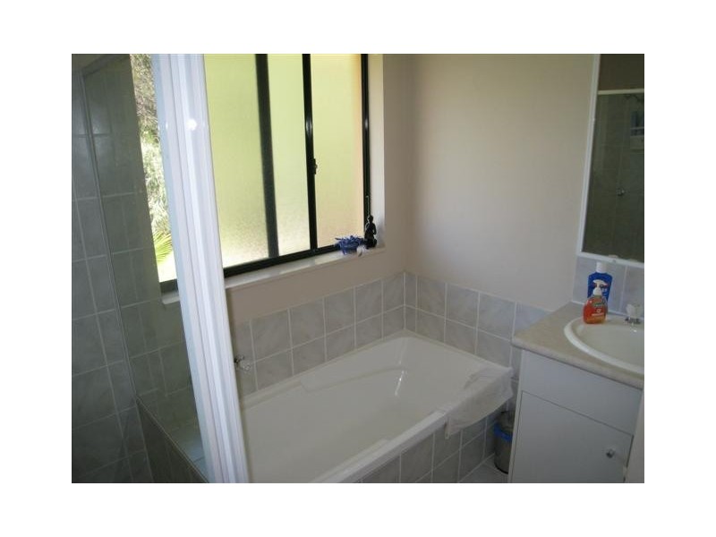 21/156 Greenacre Drive, Arundel QLD 4214