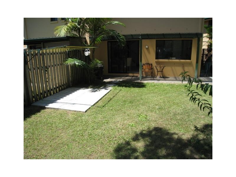 21/156 Greenacre Drive, Arundel QLD 4214