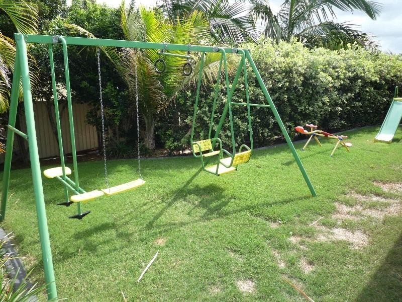 9 Torquay Place, Arundel QLD 4214