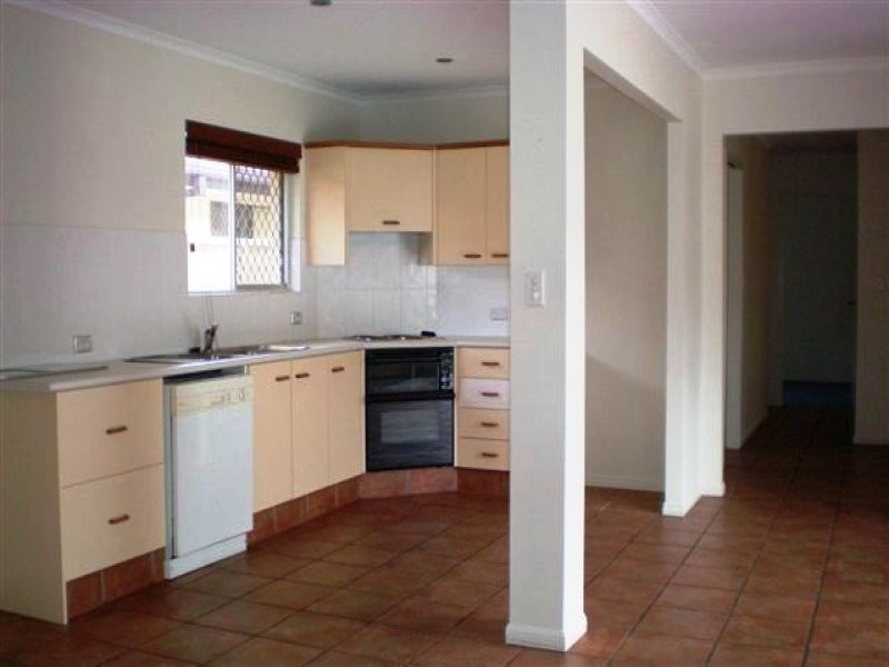 50 Annerley Avenue, Runaway Bay QLD 4216