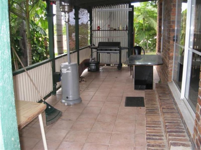 18 Masters Street, Arundel QLD 4214