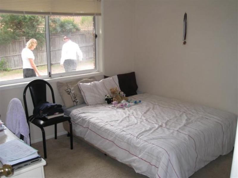 18 Masters Street, Arundel QLD 4214