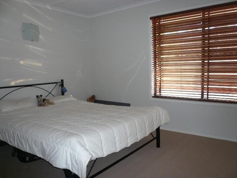 1/74 Botanical Drive, Labrador QLD 4215