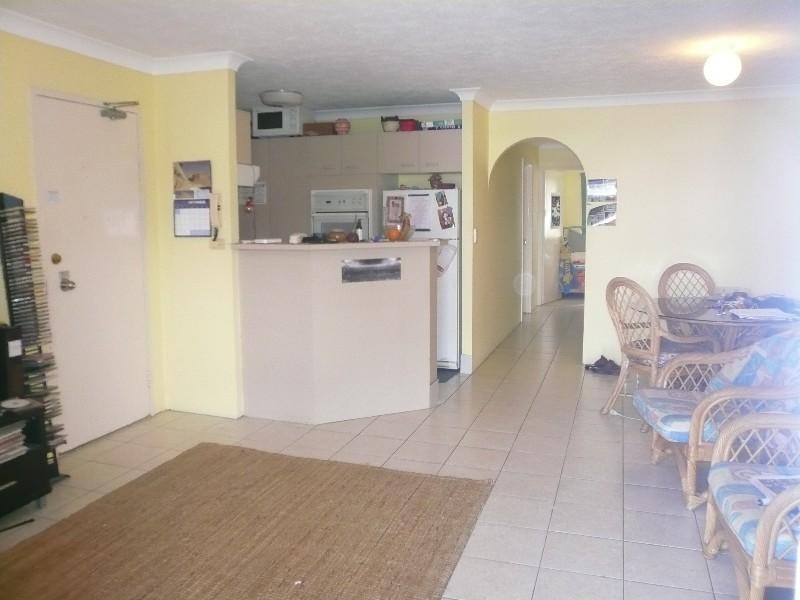 8/6 Back Street, Biggera Waters QLD 4216