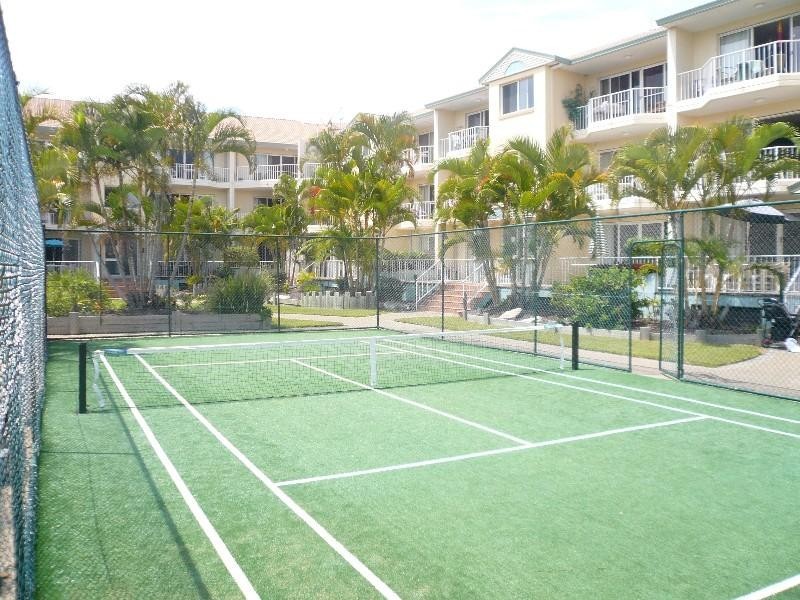 8/6 Back Street, Biggera Waters QLD 4216