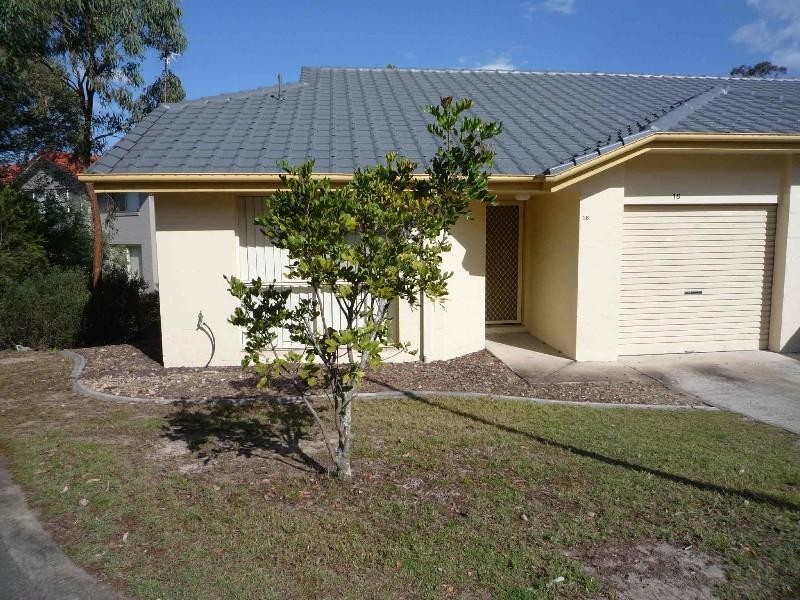 16/3 Arundel Drive, Arundel QLD 4214