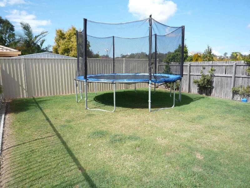 79 Greenacre Drive, Parkwood QLD 4214