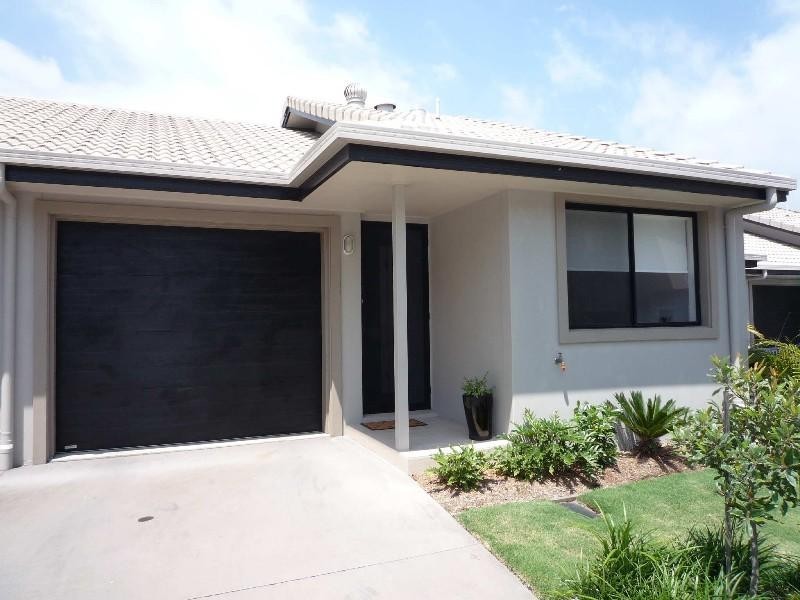 14/15 Ancona Street, Carrara QLD 4211