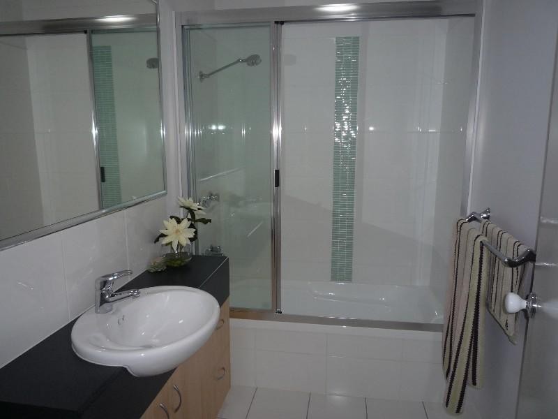 14/15 Ancona Street, Carrara QLD 4211