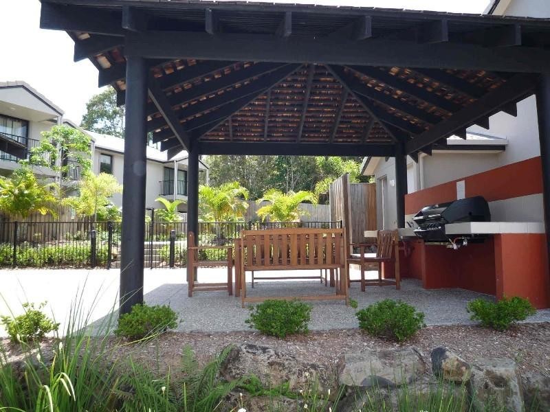 14/15 Ancona Street, Carrara QLD 4211