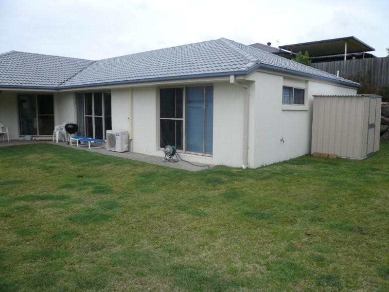 5 Keneally Street, Maudsland QLD 4210