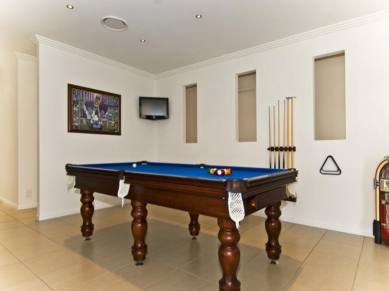 2 Park View Place, Hope Island QLD 4212