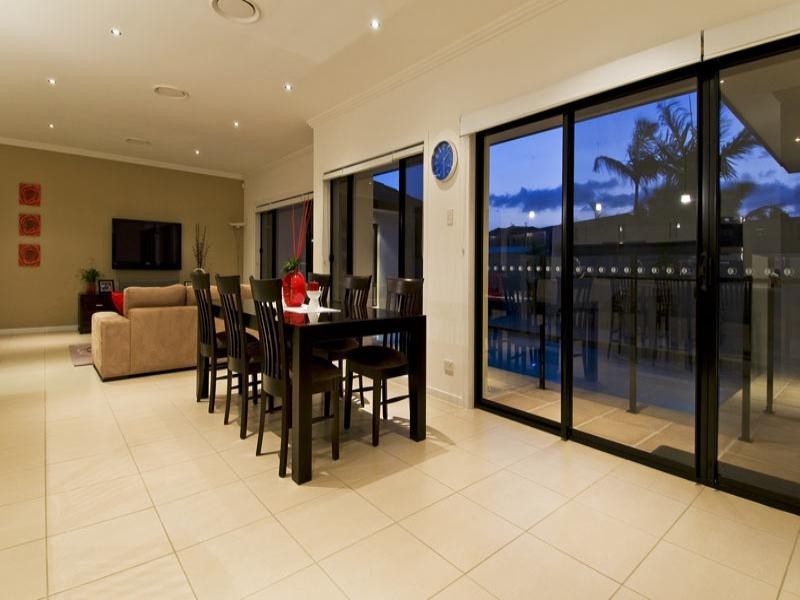 2 Park View Place, Hope Island QLD 4212