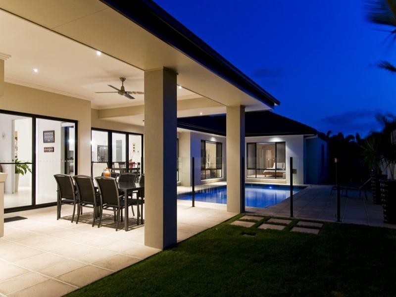 2 Park View Place, Hope Island QLD 4212