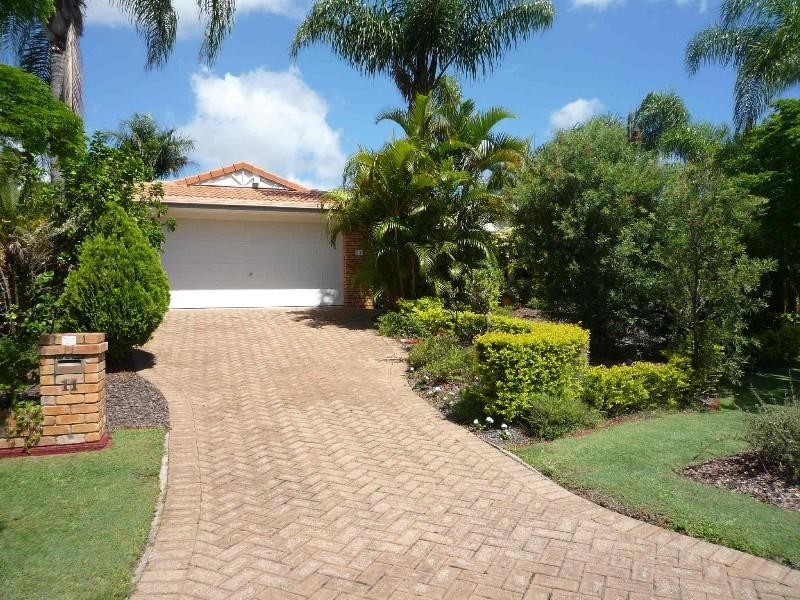 11 Inverness Way, Parkwood QLD 4214