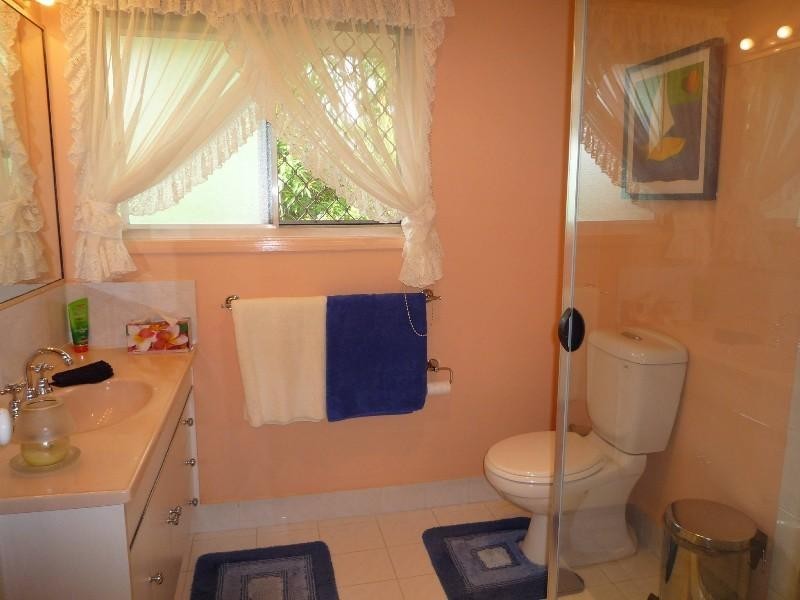 11 Inverness Way, Parkwood QLD 4214