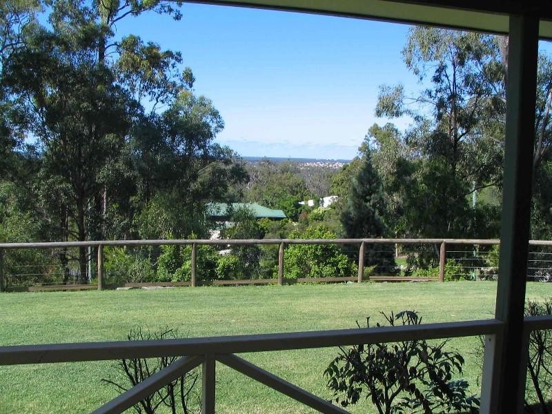 35 Columbine Way, Gaven QLD 4211