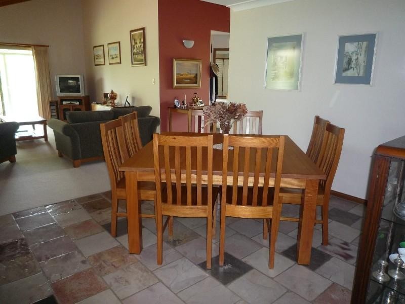 35 Columbine Way, Gaven QLD 4211