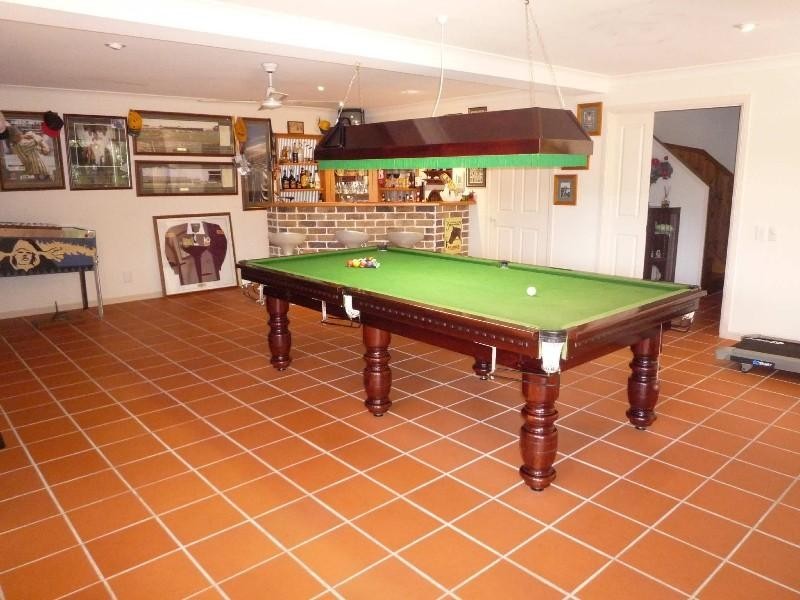 64 Arnold Palmer Drive, Parkwood QLD 4214