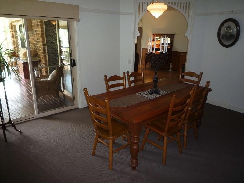 64 Arnold Palmer Drive, Parkwood QLD 4214