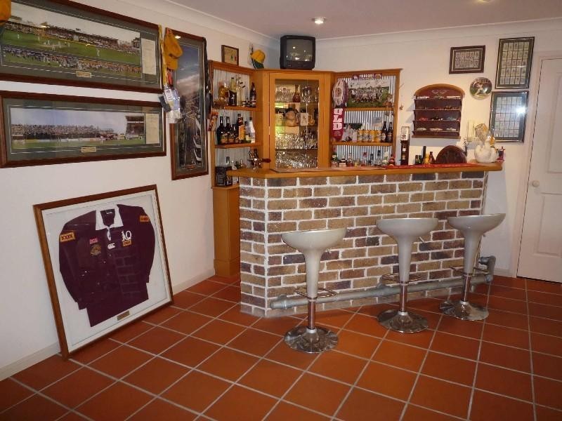 64 Arnold Palmer Drive, Parkwood QLD 4214