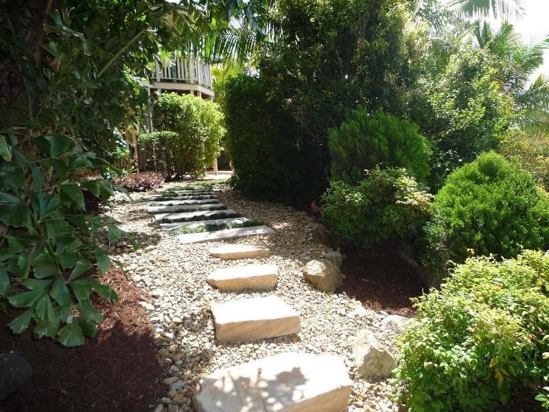 64 Arnold Palmer Drive, Parkwood QLD 4214