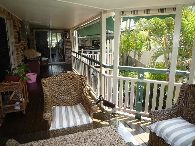 64 Arnold Palmer Drive, Parkwood QLD 4214