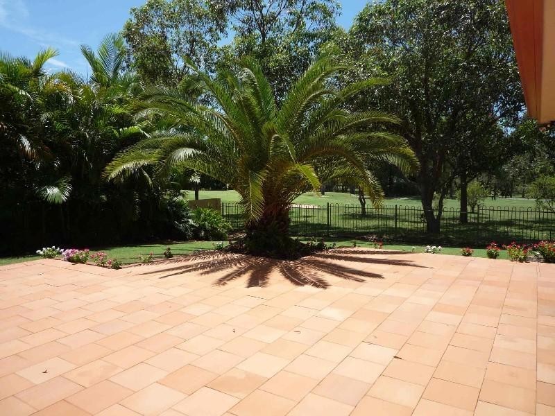 19 Hazel Court, Arundel QLD 4214