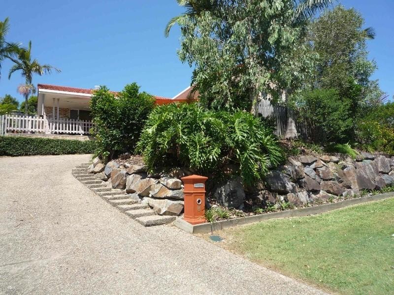 8 Driftwood Place, Parkwood QLD 4214