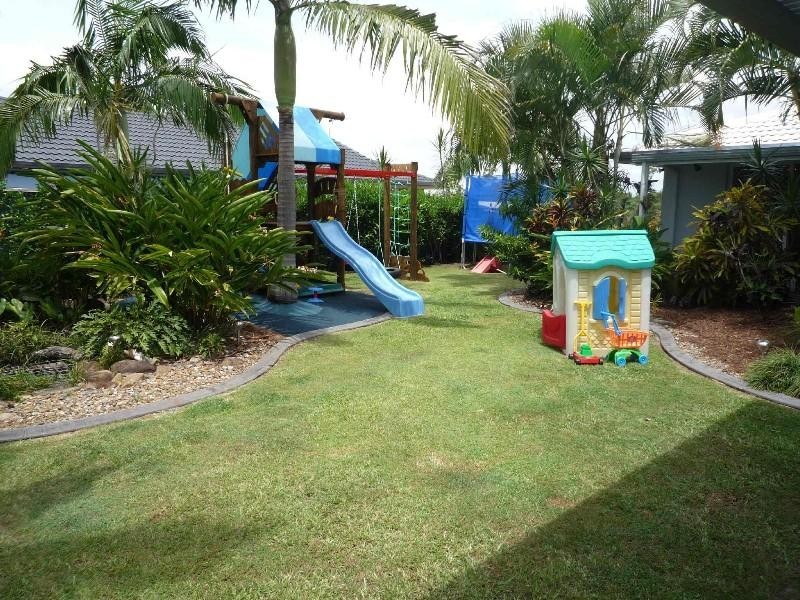 26 Zoeller Drive, Parkwood QLD 4214