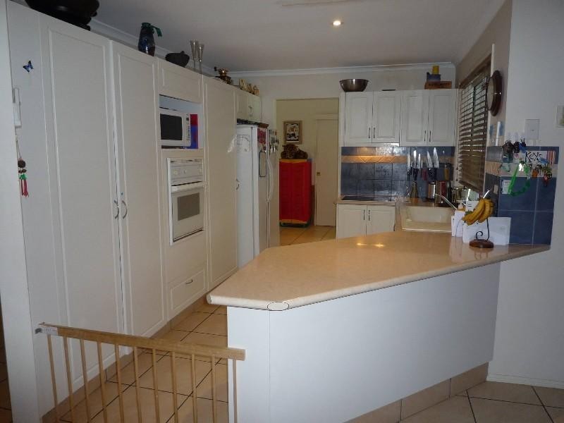 26 Zoeller Drive, Parkwood QLD 4214