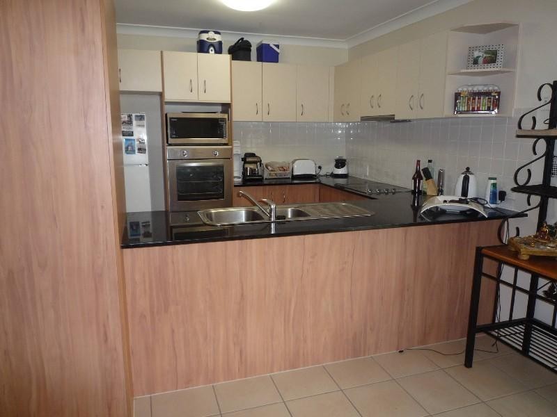 59 Tee Trees Boulevard, Arundel QLD 4214