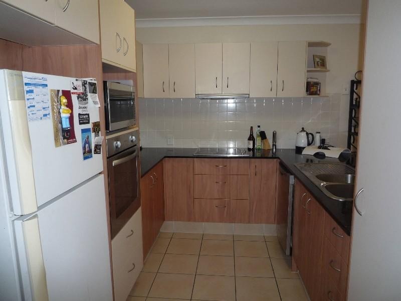 59 Tee Trees Boulevard, Arundel QLD 4214