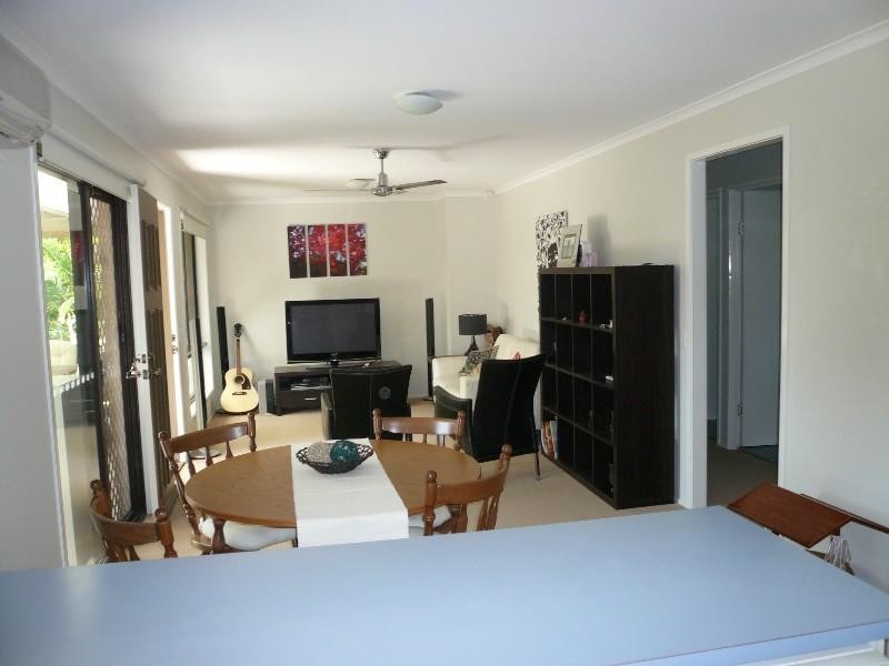 1/74 Botanical Drive, Labrador QLD 4215