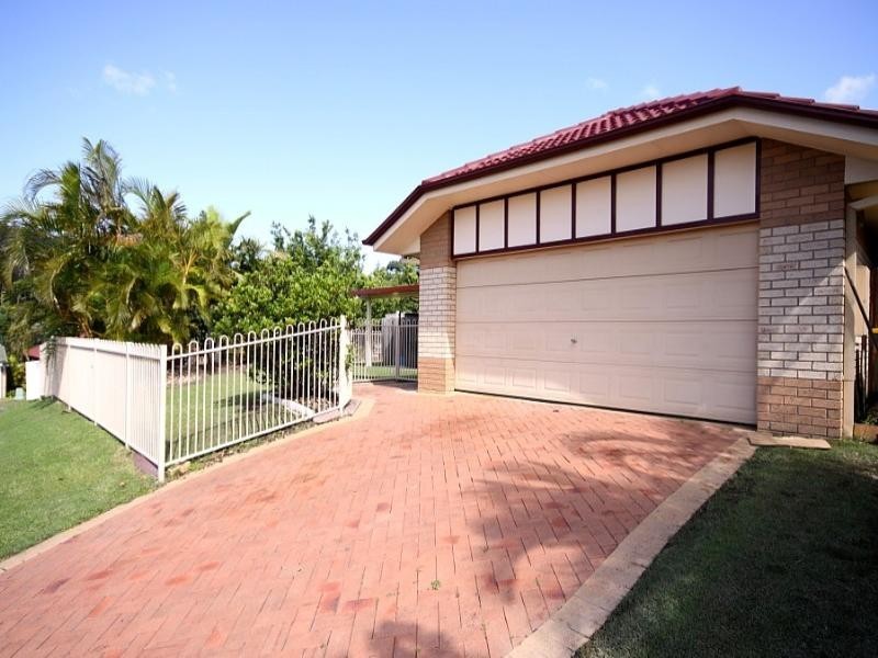 2 Strathalbyn Court, Parkwood QLD 4214