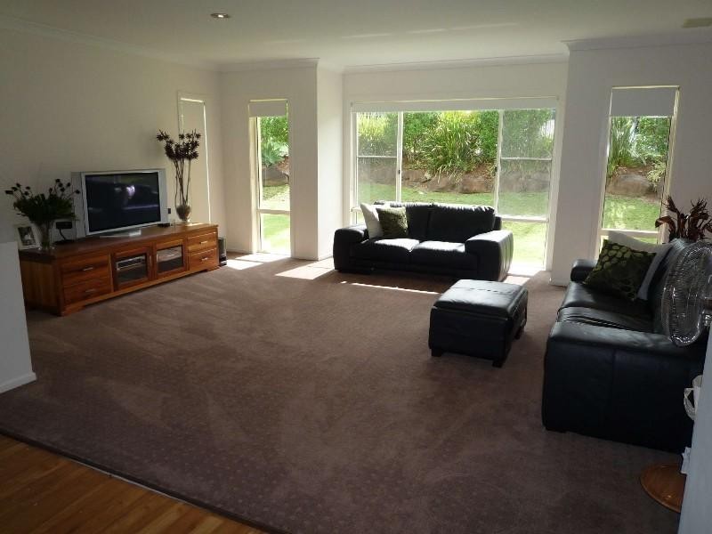 8 O’Brien Court, Arundel QLD 4214