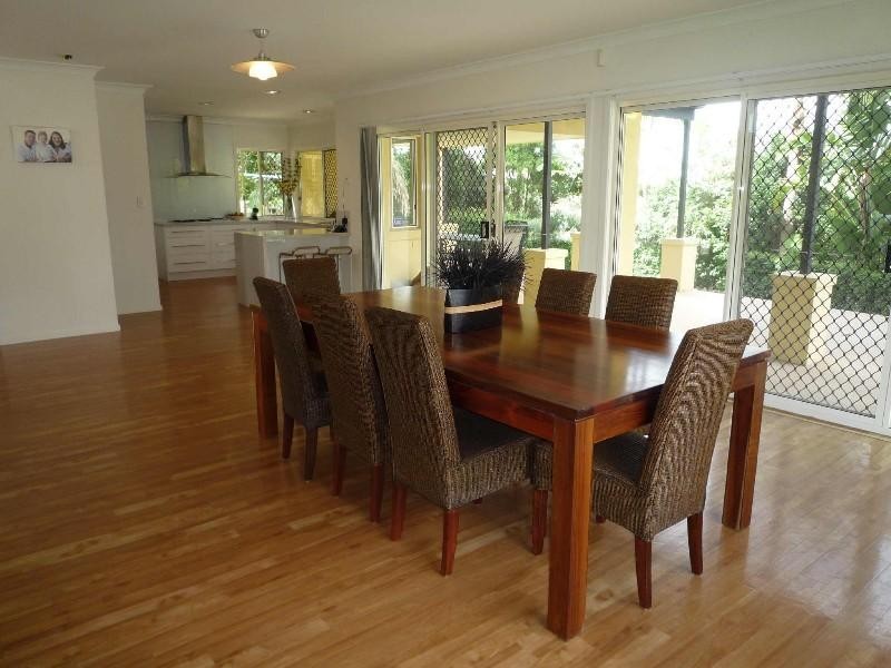 8 O’Brien Court, Arundel QLD 4214