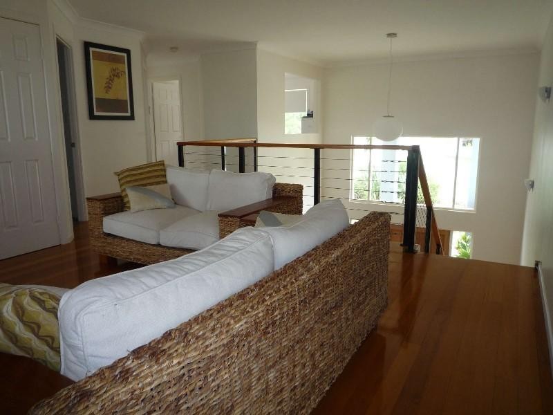 8 O’Brien Court, Arundel QLD 4214