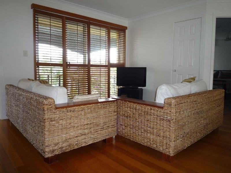 8 O’Brien Court, Arundel QLD 4214
