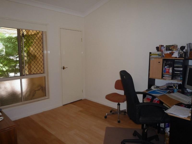 37 Chichester Drive, Arundel QLD 4214