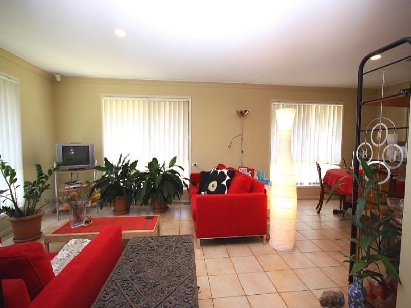 8 Caribou Court, Upper Coomera QLD 4209