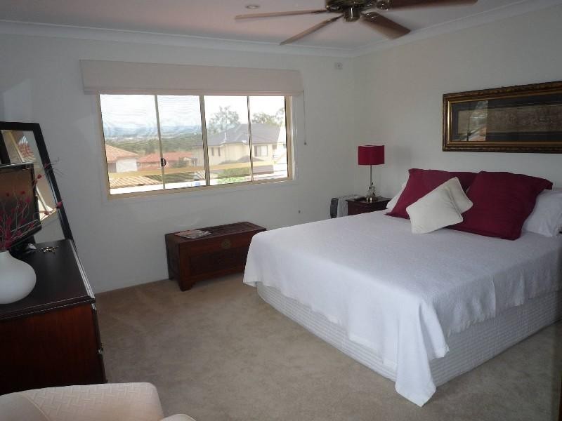 7 Mellissah Crescent, Arundel QLD 4214