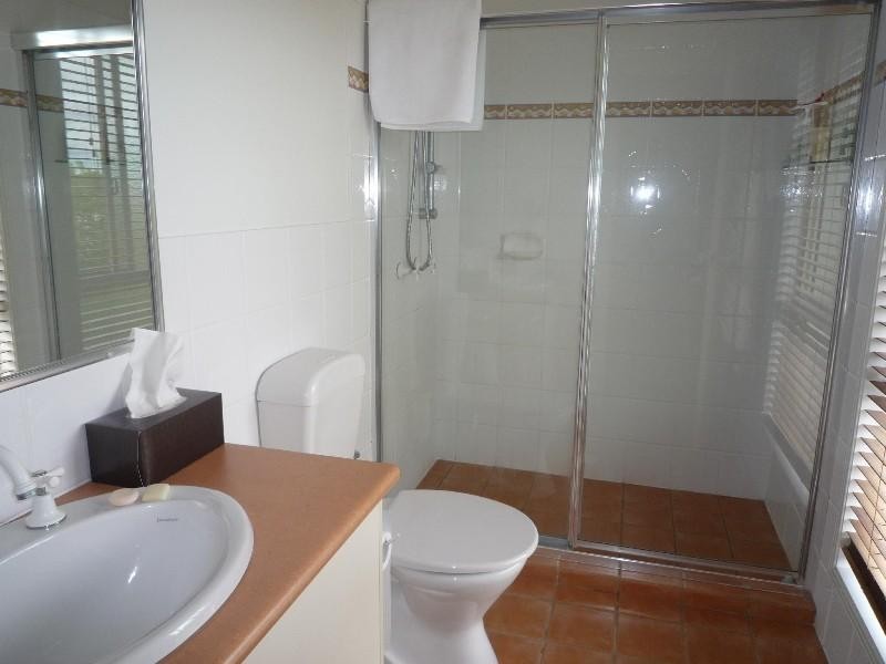 7 Mellissah Crescent, Arundel QLD 4214