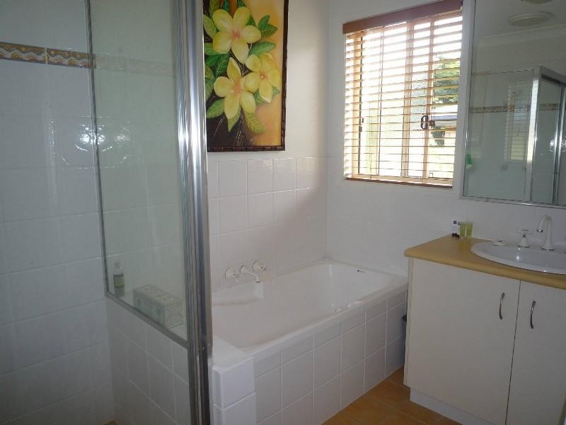 7 Mellissah Crescent, Arundel QLD 4214