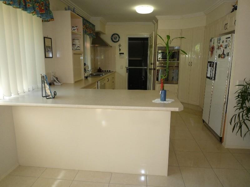 44 Ingles Circuit, Arundel QLD 4214
