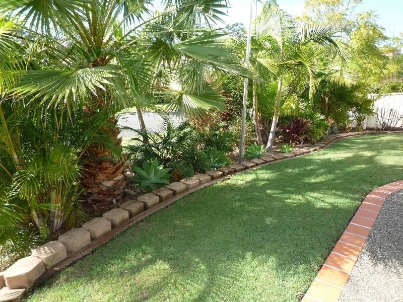 44 Ingles Circuit, Arundel QLD 4214