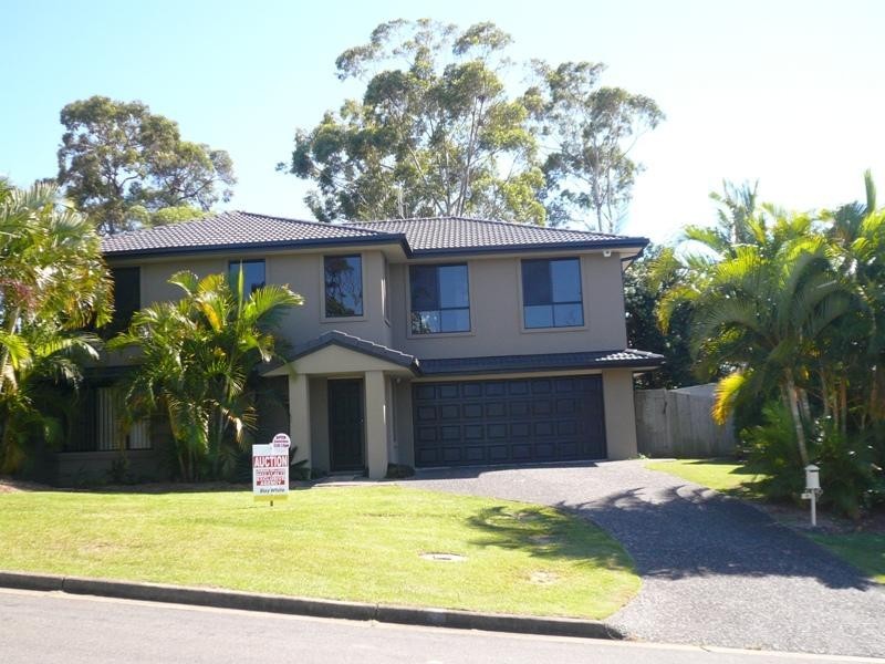 11 Everest Drive, Southport QLD 4215