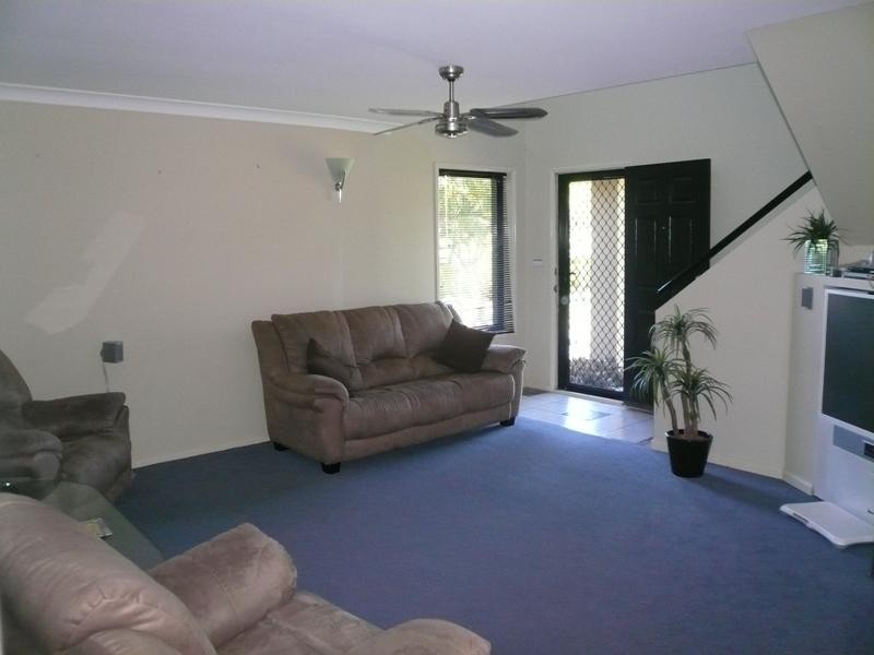 11 Everest Drive, Southport QLD 4215