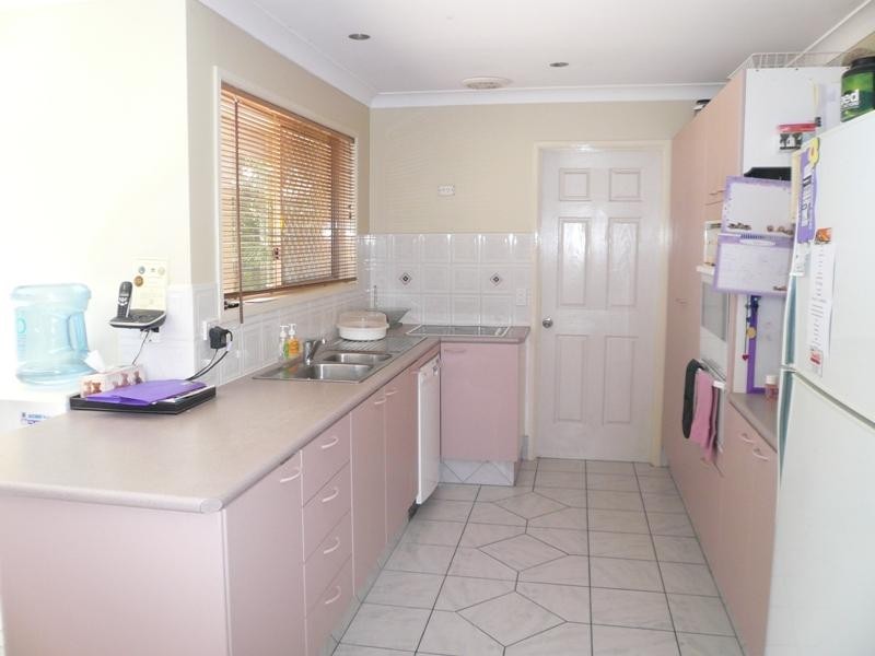 11 Everest Drive, Southport QLD 4215